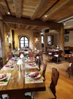 1 Restaurant  Caveau d