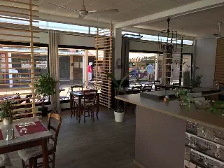 1 Restaurant  La Licorne