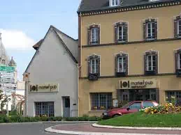 1 Market Pub